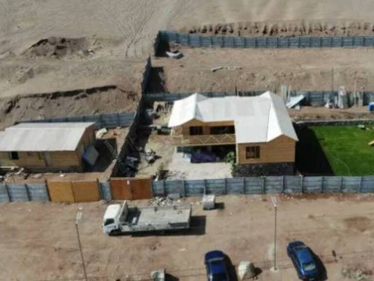 “Tomas VIP”: desalojan y destruyen viviendas irregulares en Antofagasta