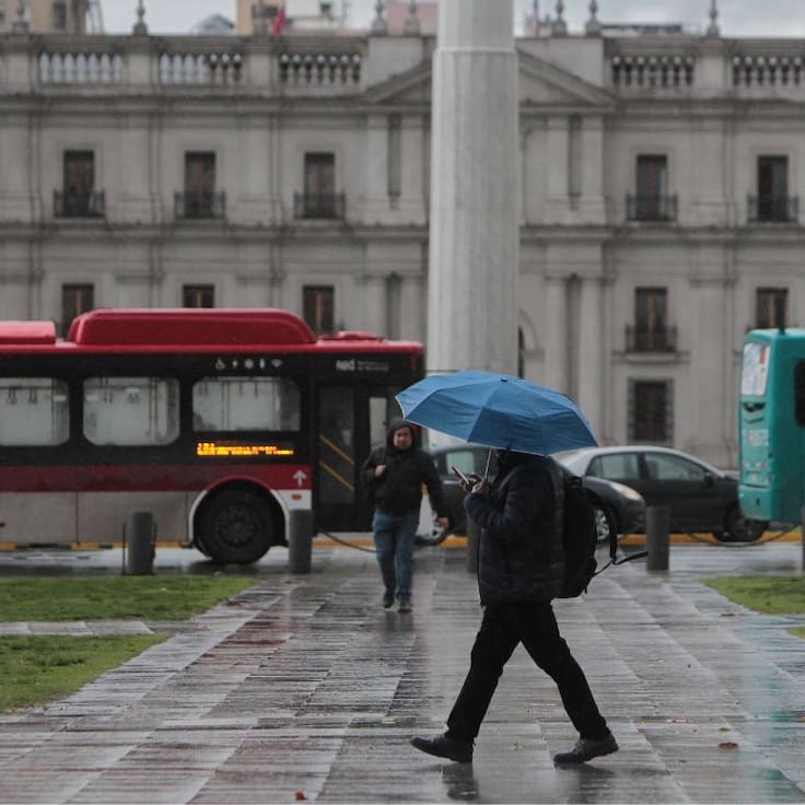 Lluvia en Santiago: a esta hora dejará de llover en la Región Metropolitana hoy lunes