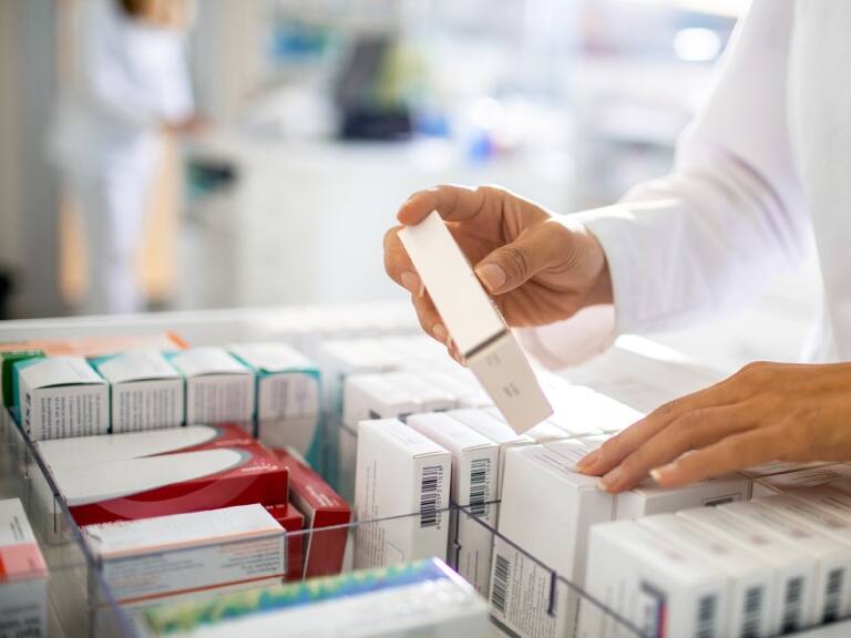 En qué farmacias encontrarlos: comienzan los descuentos en medicamentos para afiliados de Fonasa