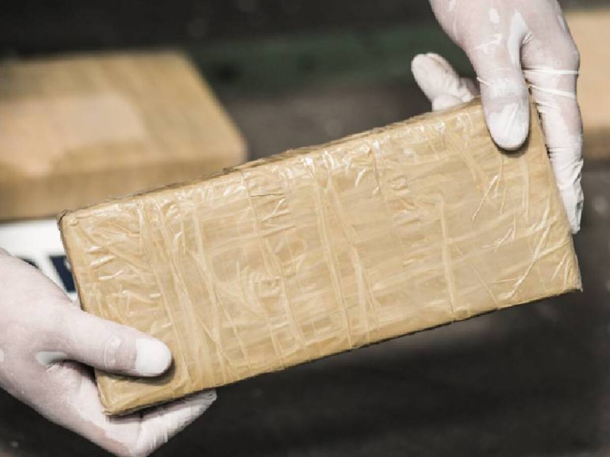 Requisaron drogas, pistolas e incluso una granada: PDI desarticula banda de narcotráfico en Concepción