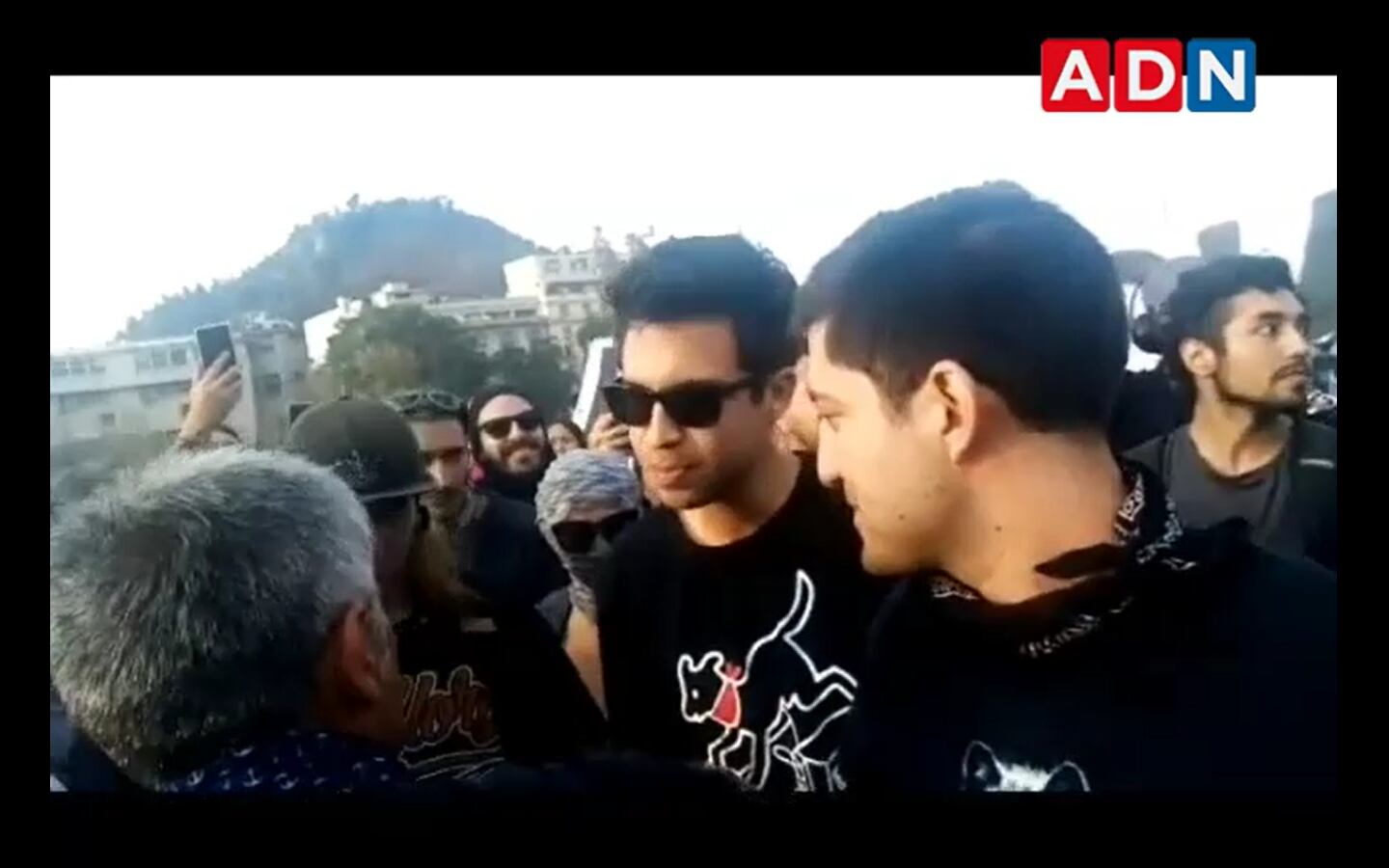 Gustavo Gatica en Plaza Baquedano