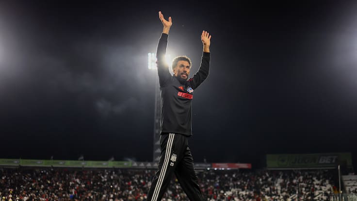Famoso juego de fútbol le otorga una valoración inédita a Vozinha y supera a leyendas: llegada a Colo Colo fue clave