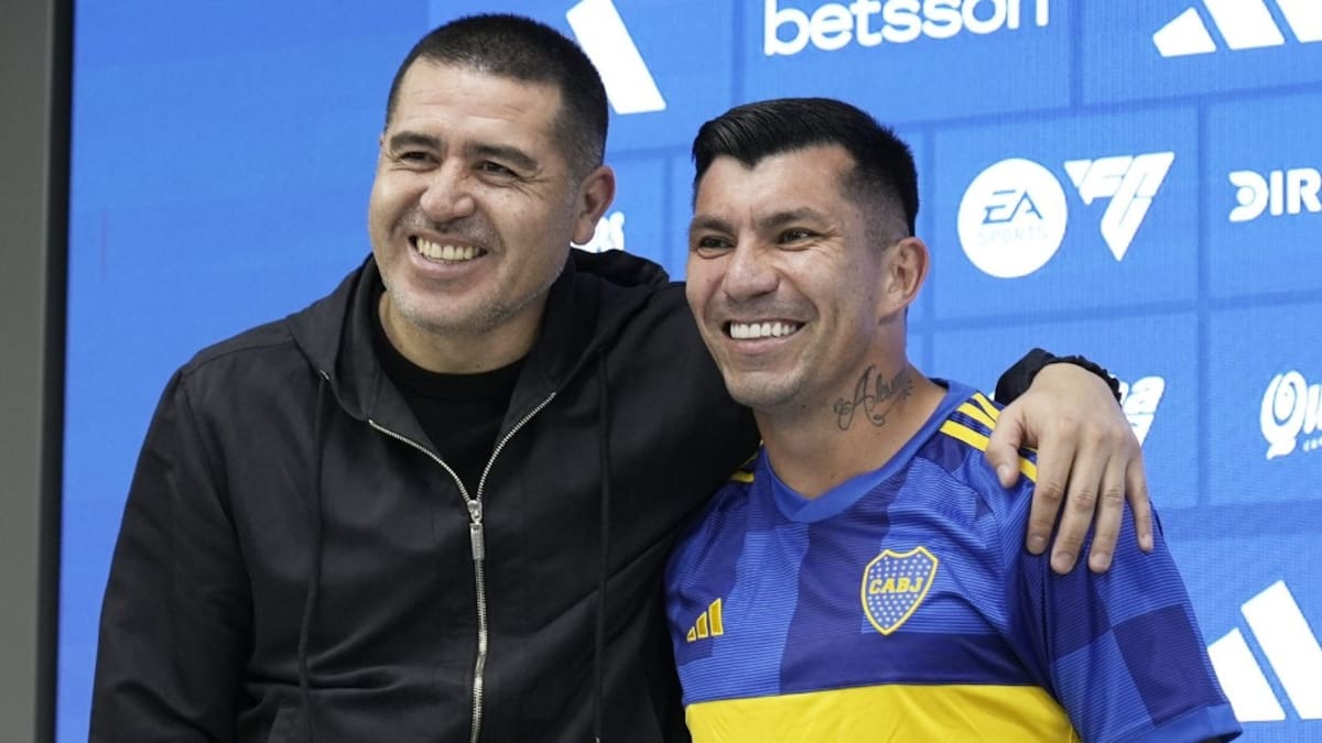 En la UC explican su intento fallido por contratar a Gary Medel: “Trabajamos en una propuesta y se la hicimos llegar”