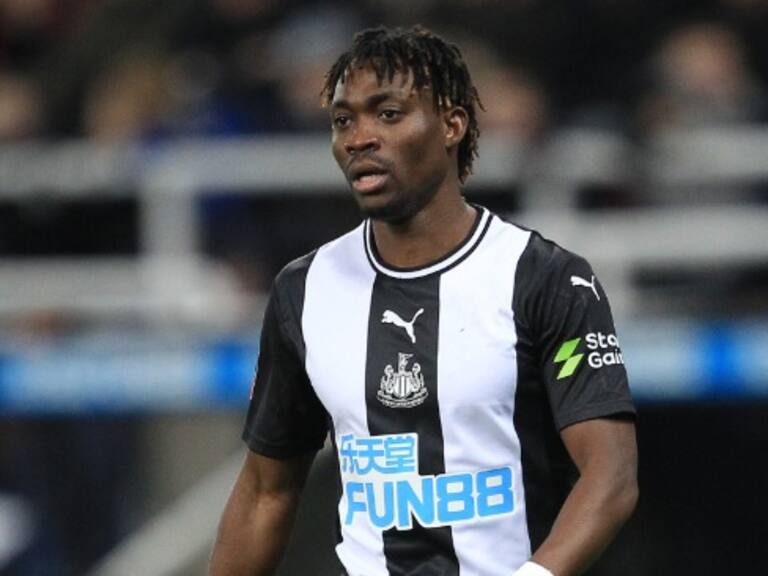 Futbolista ghanés Christian Atsu es rescatado con vida bajo los escombros que dejó el terremoto en Turquía