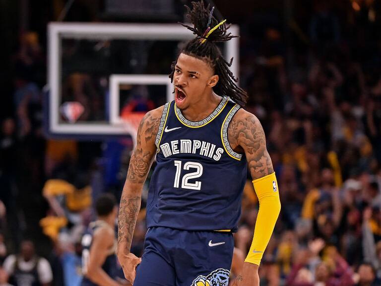 Playoffs: Ja Morant anotó 45 puntos contra los Warriors y se pone a la altura de dos grandes de la NBA