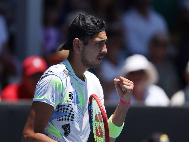 ¡Grítalo, campeón! Alejandro Tabilo se proclama en el ATP de Auckland y se mete por primera vez entre los 50 mejores tenistas del mundo