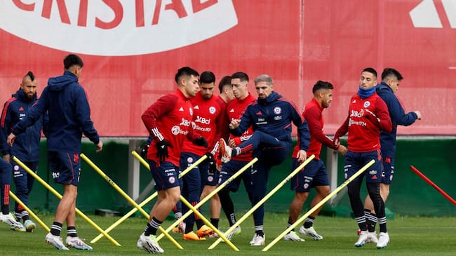 Sin Alexis Sánchez ni Arturo Vidal: la probable formación de Chile para enfrentar a Uruguay