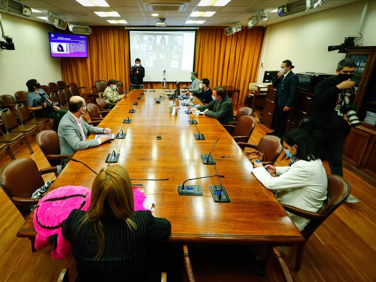 09 DE JULIO DE 2020/VALPARAISOVista general de la sesion de la Comision de Constitucion de la Camara de Diputados, en donde se analiza el proyecto de reforma constitucional que permite el retiro de parte de los fondos de pensiones.
FOTO: LEONARDO RUBILAR CHANDIA/AGENCIAUNO