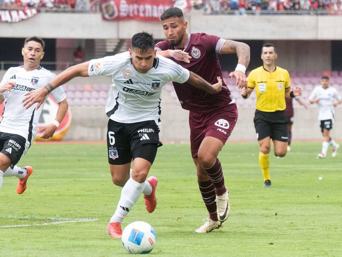 Sebastián Vegas aguarda por su primer clásico en Colo Colo: “Trato de disfrutarlo, no los juegan todos”