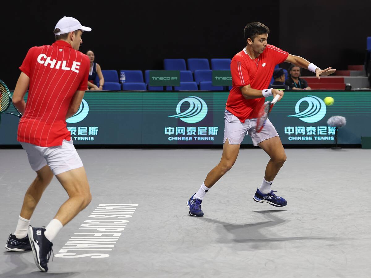 Chile cierra su participación en la Copa Davis con sufrida victoria ante Eslovaquia