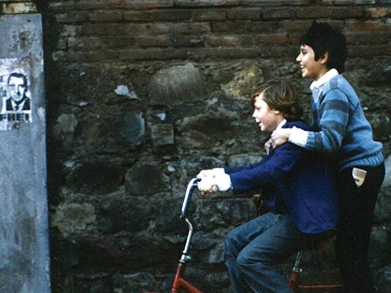 A 20 años de su estreno: elenco de Machuca analiza emblemática película que se clavó en la historia del cine chileno