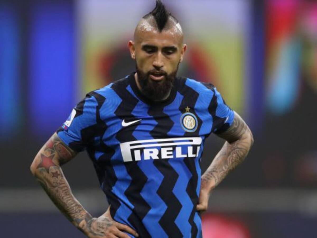 Arturo Vidal quedó fuera del partido del Inter frente al Bologna tras presentar problema muscular