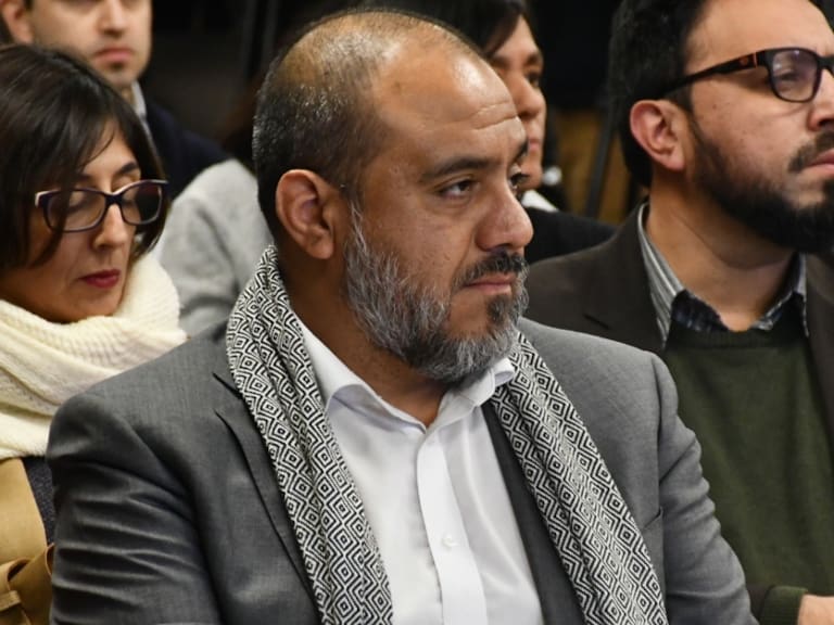 Realizan primera sesión de comisión encargada de revisar la AC contra el ministro de Educación