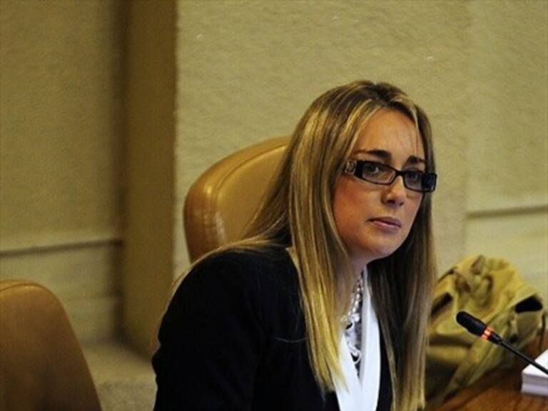 Aplazaron formalización de Marta Isasi