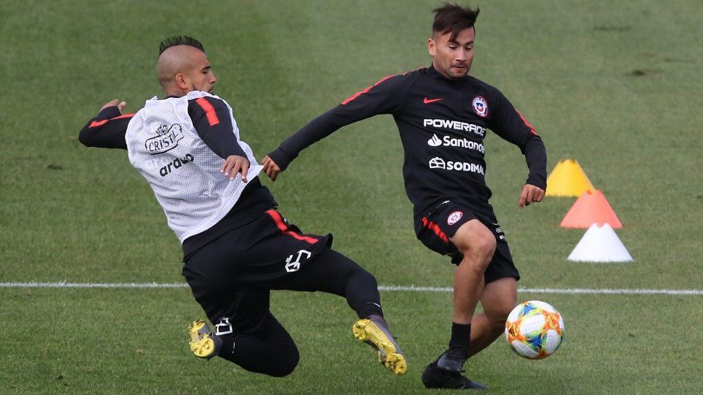 21 de Marzo del 2019/San Diego Arturo Vidal y Jean Meneses, durante el entrenamiento de la Selección Chilena, previo al partido de mañana frente a Mexico, valido por la fecha Fifa, antes de la Copa America 2019
FOTO: RODRIGO SAENZ /AGENCIAUNO