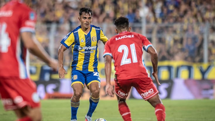 Vicente Pizarro vive una pesadilla en su debut con Rosario Central