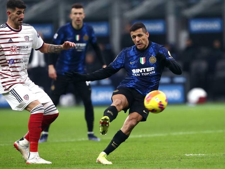 Alexis Sánchez marcó en victoria como local del Inter de Milán sobre el Cagliari