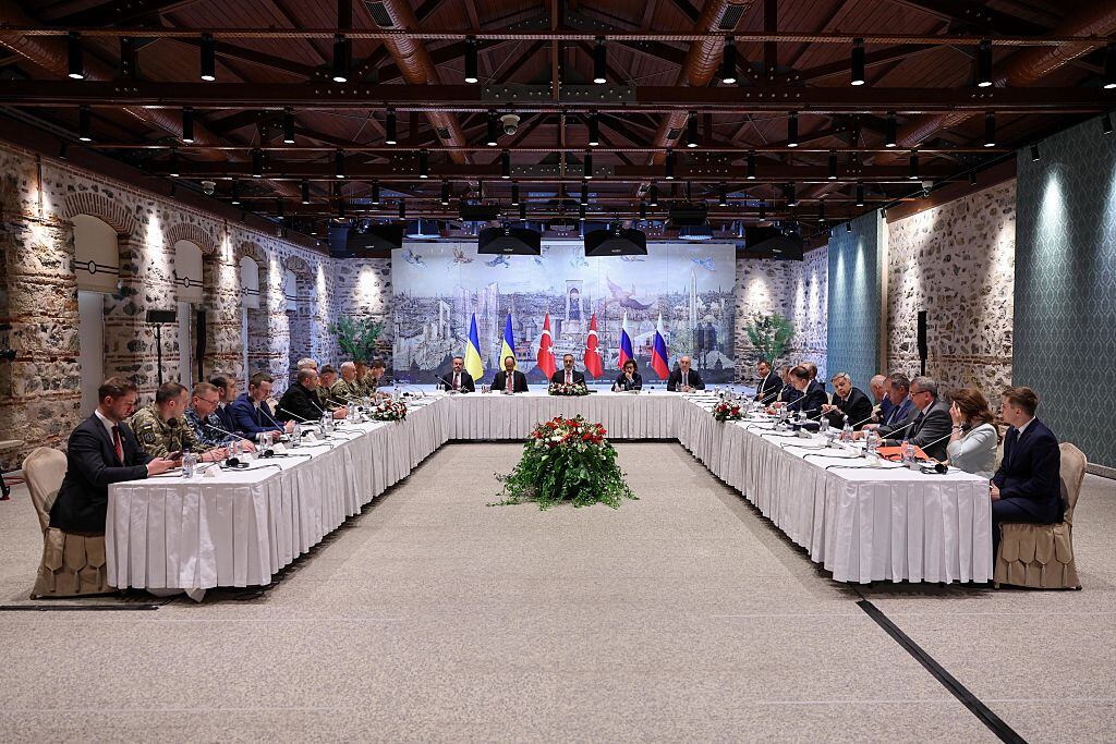 Getty Images | Imagen de archivo de la segunda ronda de negociaciones realizada el pasado 2 de junio