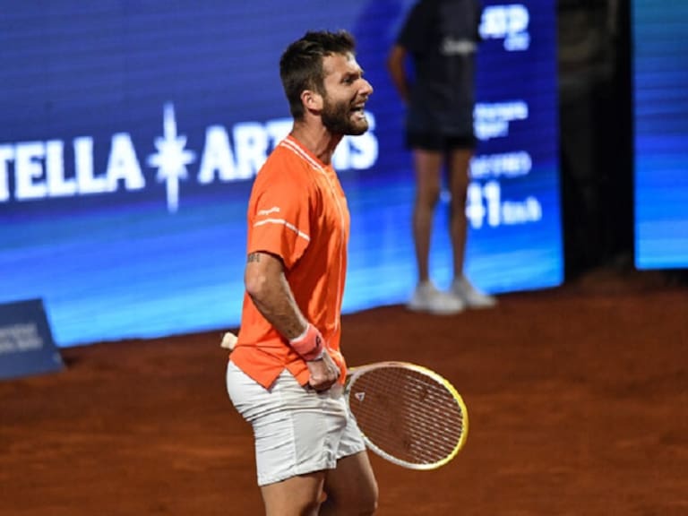 “Me dijo patético”: Corentin Moutet explicó el tenso saludo con Nicolás Jarry tras vencerlo en el Chile Open
