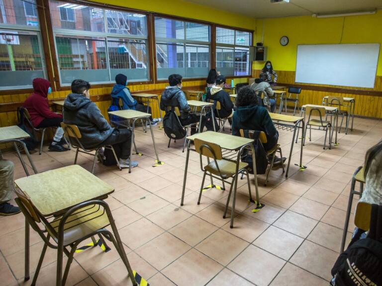 Alcalde de La Reina y la violencia escolar