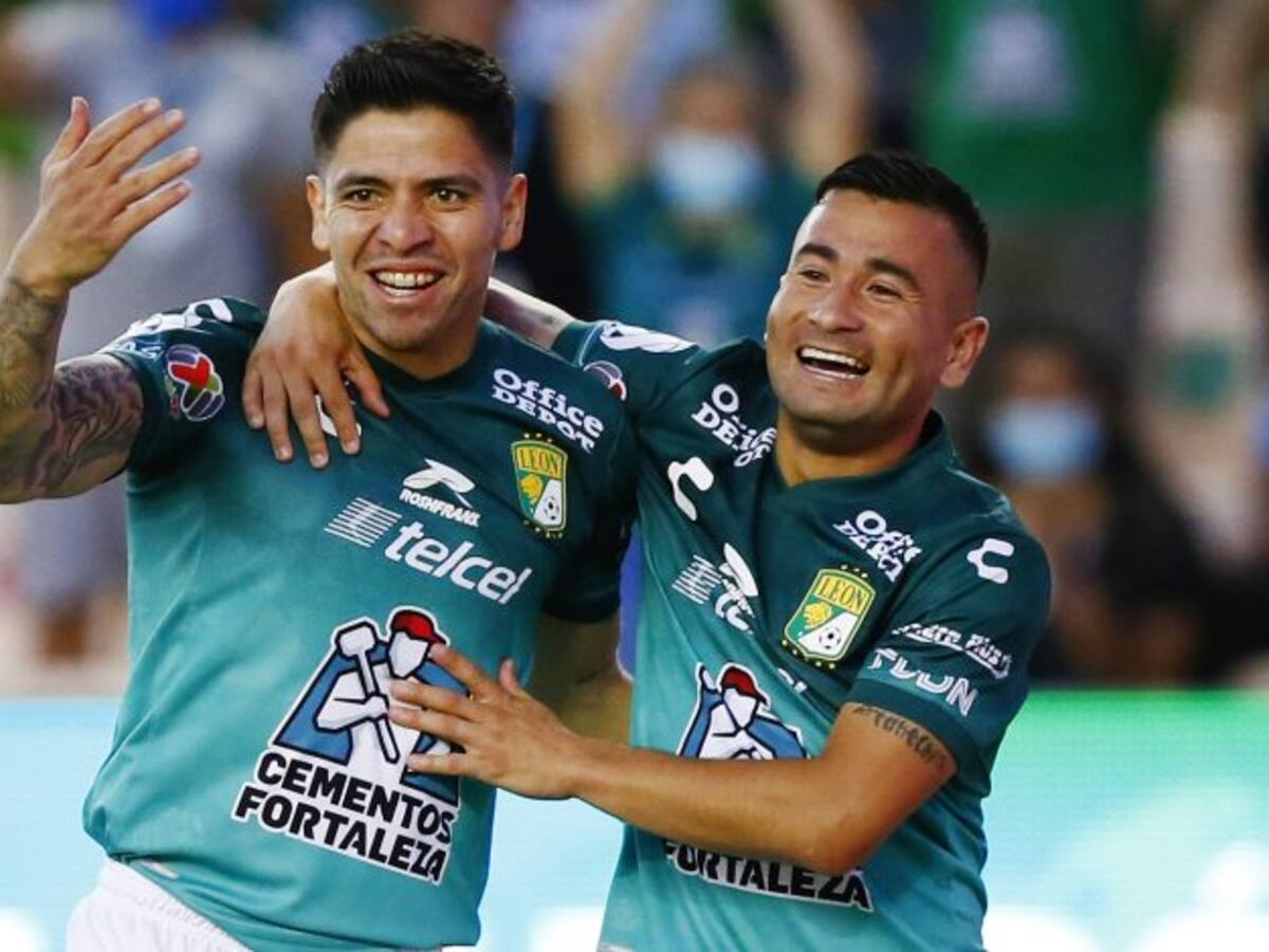 León con Dávila y Meneses venció a Guastatoya y avanzó a cuartos de Concachampions