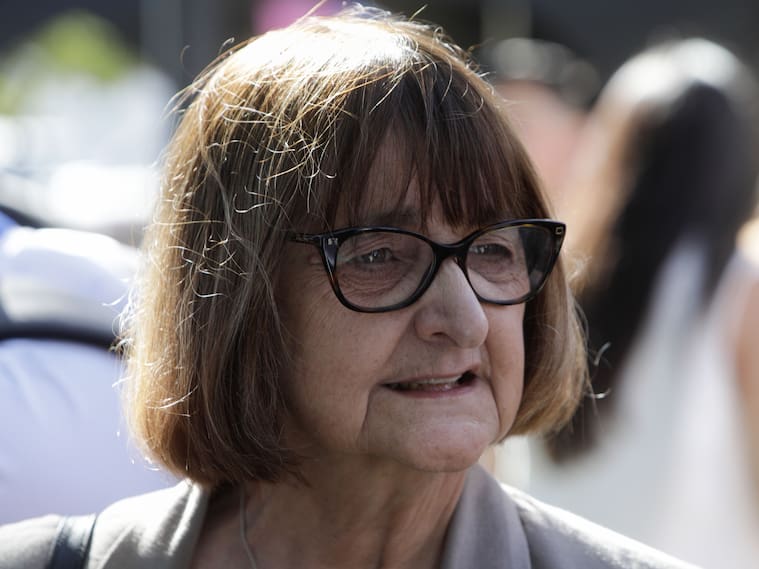 Rosa Devés