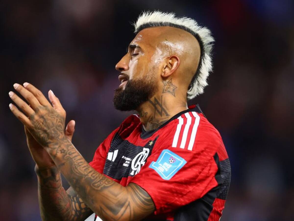 Duro golpe para Arturo Vidal: fue operado en Brasil y se perderá la final del Campeonato Carioca