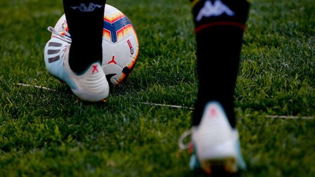 15 de OCTUBRE del 2019/SantiagoPelota y zapatos ,durante el partido valido por la Dcima fecha de la segunda ronda del Campeonato Nacional AFP PlanVital, entre Union Espaola vs Coquimbo Unido, disputado en el estadio Santa Laura.
FOTO:FRANCISCO LONGA/AGENCIAUNO