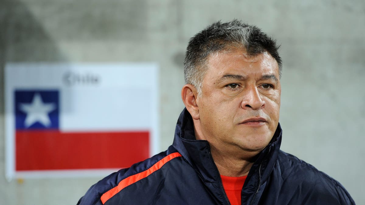 Claudio Borghi recomienda a inesperado DT para La Roja: “Tiene todas las condiciones para venir”