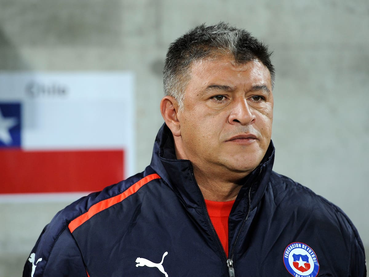 Claudio Borghi recomienda a inesperado DT para La Roja: “Tiene todas las condiciones para venir”