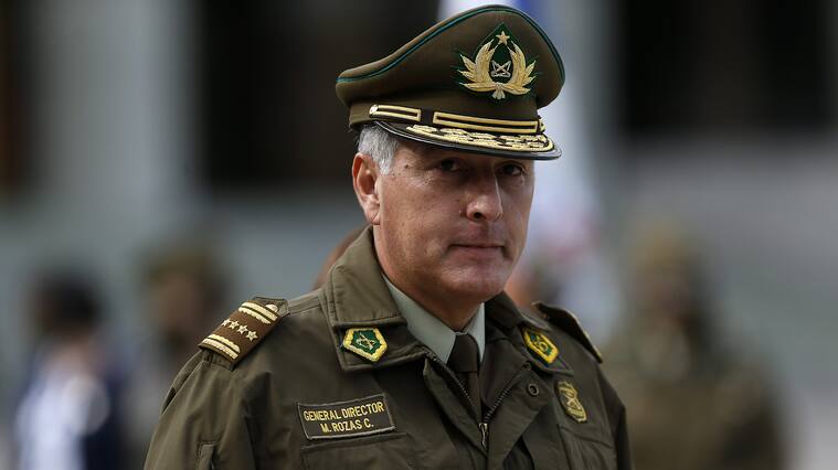 27 de Abril de 2020/SANTIAGO El Director General de Carabineros, General Mario Rozas, durante la conmemoración del 93° aniversario de Carabineros de Chile, que se realiza en la Escuela de Oficiales de Carabineros de Chile en la Comuna de Providencia.
FOTO:CRISTOBAL ESCOBAR/AGENCIAUNO