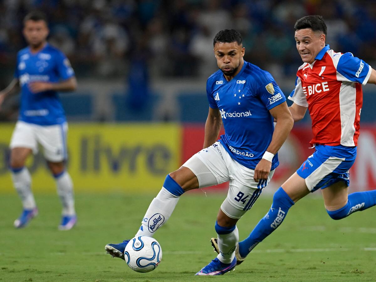 Universidad Católica sorprende y se impone ante Cruzeiro por la Copa Libertadores 2026