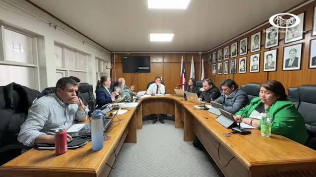 “Olvídese que será capaz de despertar”: concejala de Carahue acusa amenaza en plena sesión municipal