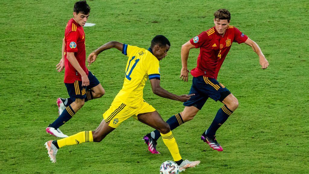 Pedri, Alexander Isak and Pau Torres during the match between Spain and Sweden, corresponding to the Euro 2020, Group E, played at the La Cartuja Stadium, on 14th june 2021, in Seville, Spain. (Photo by Urbanandsport /NurPhoto via Getty Images)