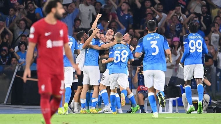 Nápoli sorprende en Europa y golea a Liverpool, subcampeón vigente de la Champions League