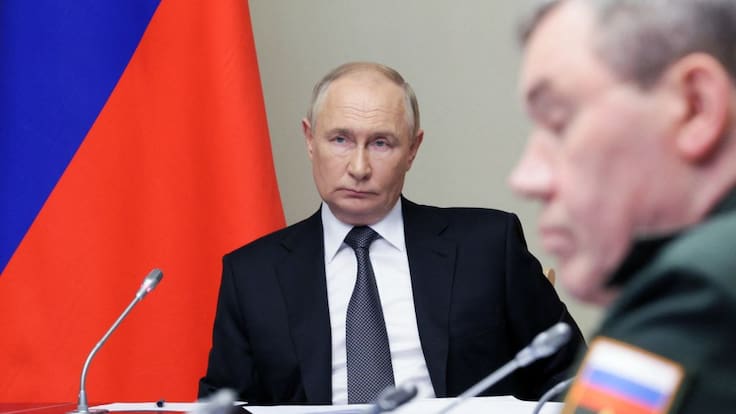 Rusia anuncia tregua por el Día de la Victoria y amenaza a Kiev con un ataque masivo si Ucrania responde