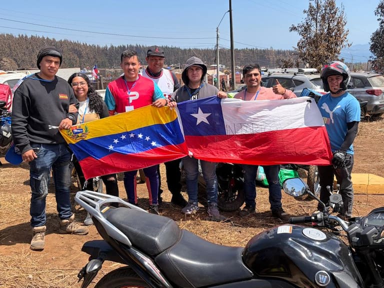 Repartidores delivery llegan desde Santiago para apoyar a damnificados en Tomé