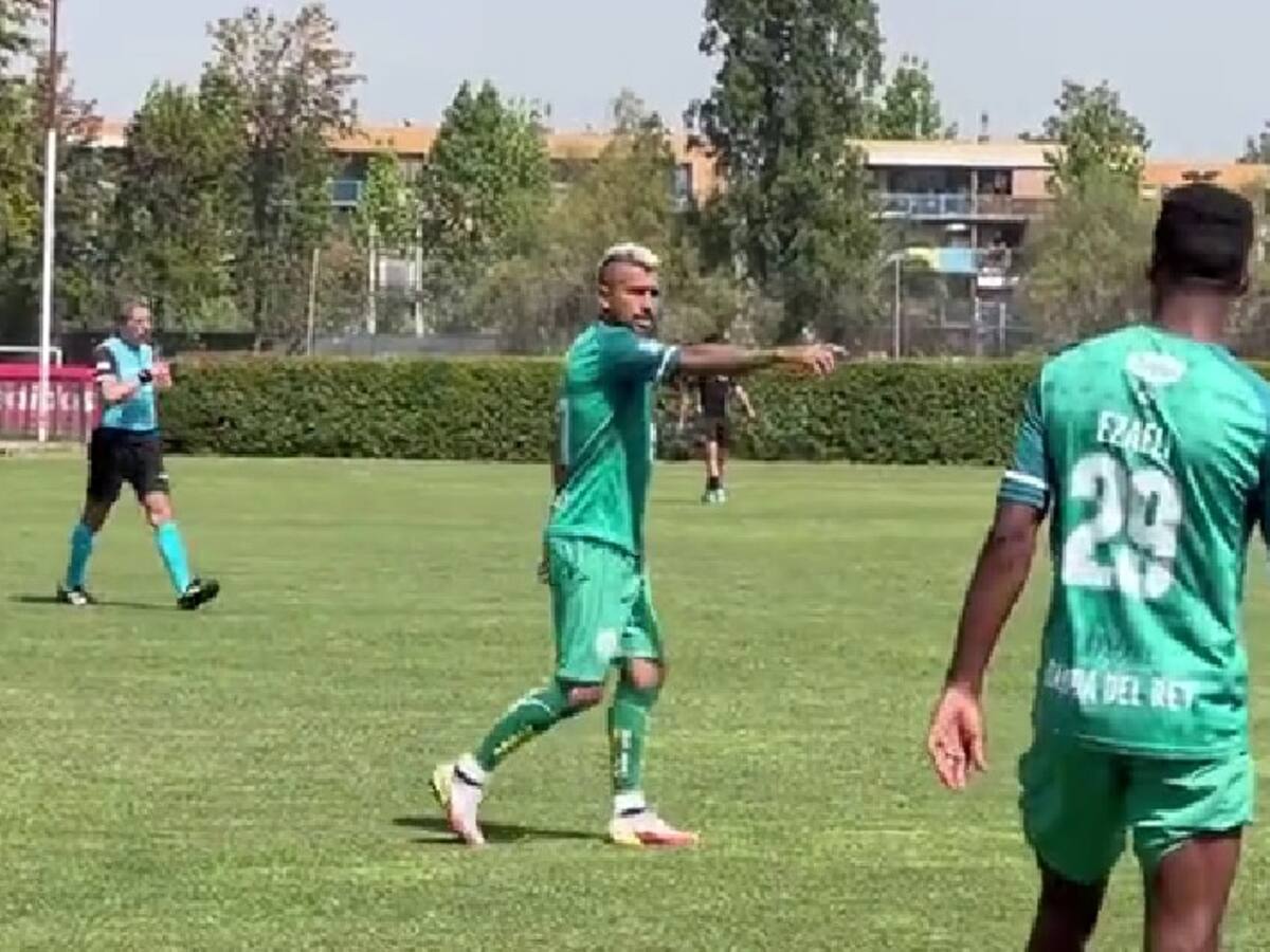 «Viendo el partido le dieron ganas»: Arturo Vidal sorprende y juega amistoso entre juveniles de Colo Colo y Rodelindo