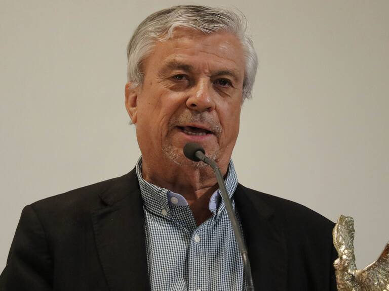 «Caco» Villalta y la crisis de Colo-Colo: «Espina la ha sacado barata, Mosa es un dirigente de camarín»