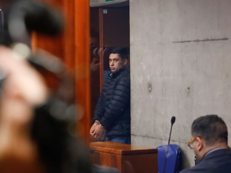 24 de abril de 2026/SantiagoAudiencia de control de detención en el Centro de Justicia a carabinero por conducir en estado de ebriedad y protagonizar accidente vehicular con resultado de muerte.
FOTO: CRISTÓBAL RAMÍREZ/AGENCIAUNO