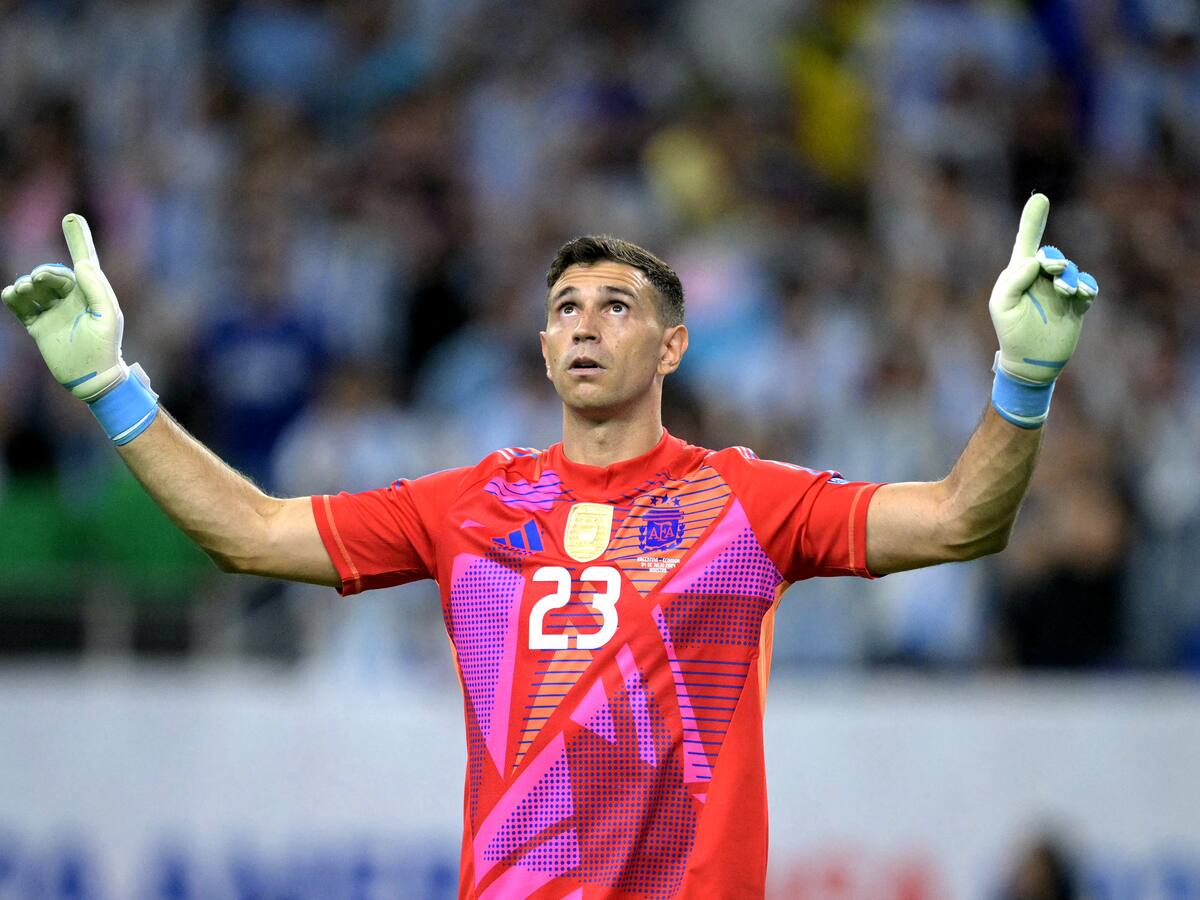 “Este grupo se merecía seguir”: Dibu Martínez tras brillar en la clasificación de Argentina a semifinales de Copa América