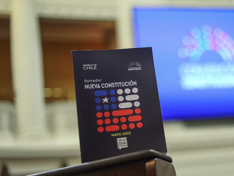Comisión de Armonización debate indicaciones a la propuesta de nueva Constitución