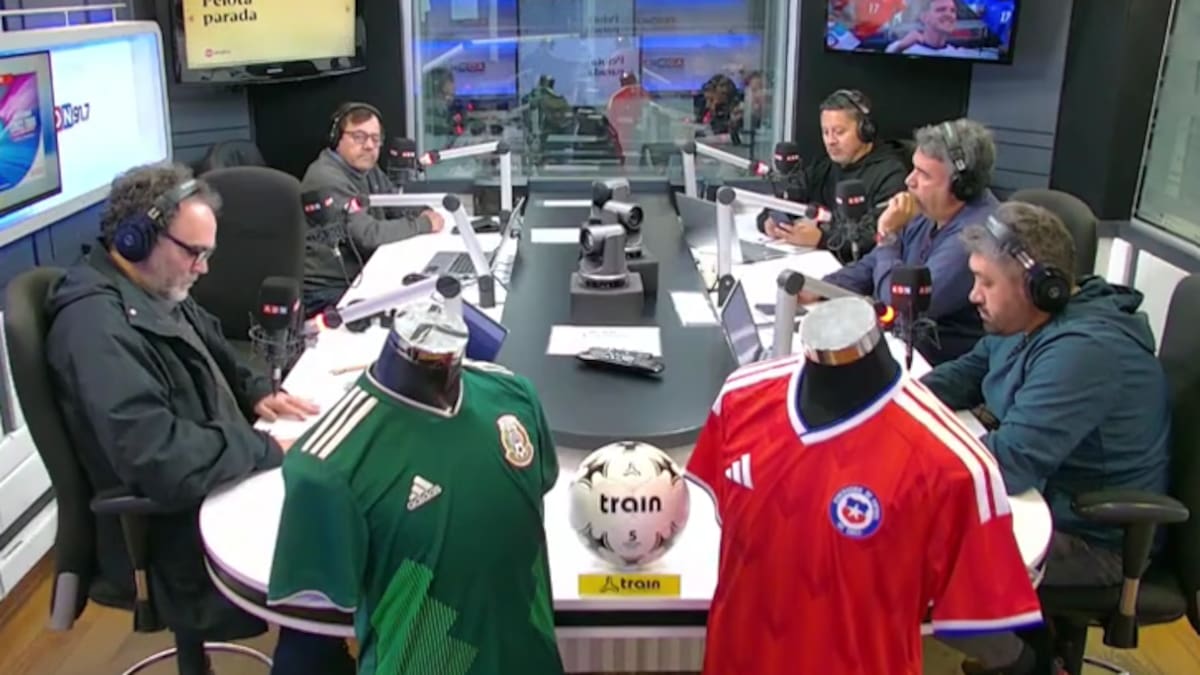 Los Tenores conversan con Gustavo Canales sobre la formación de futbolistas en Chile