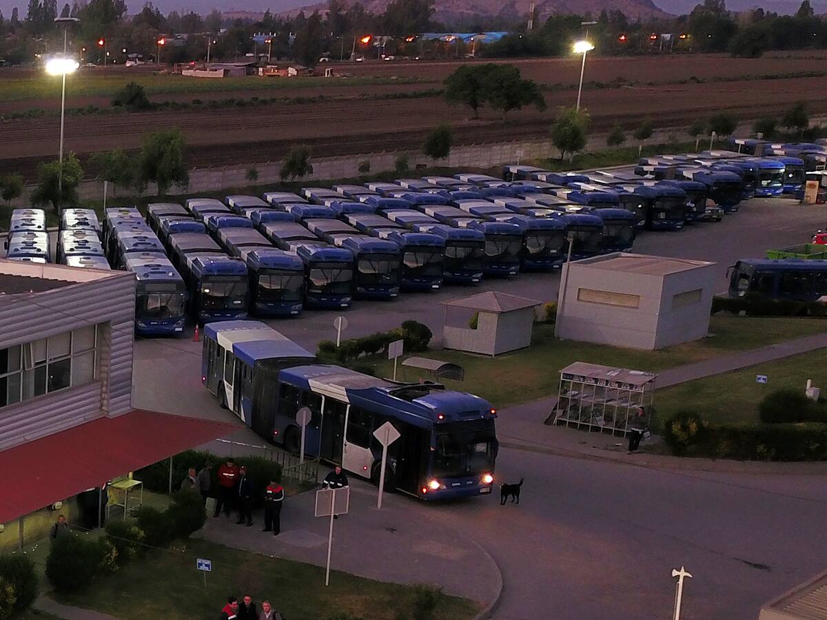 Alcaldesa de La Pintana: «¿Por qué no ponemos horarios de ingreso diferido a los trabajos de entrada y salida?»