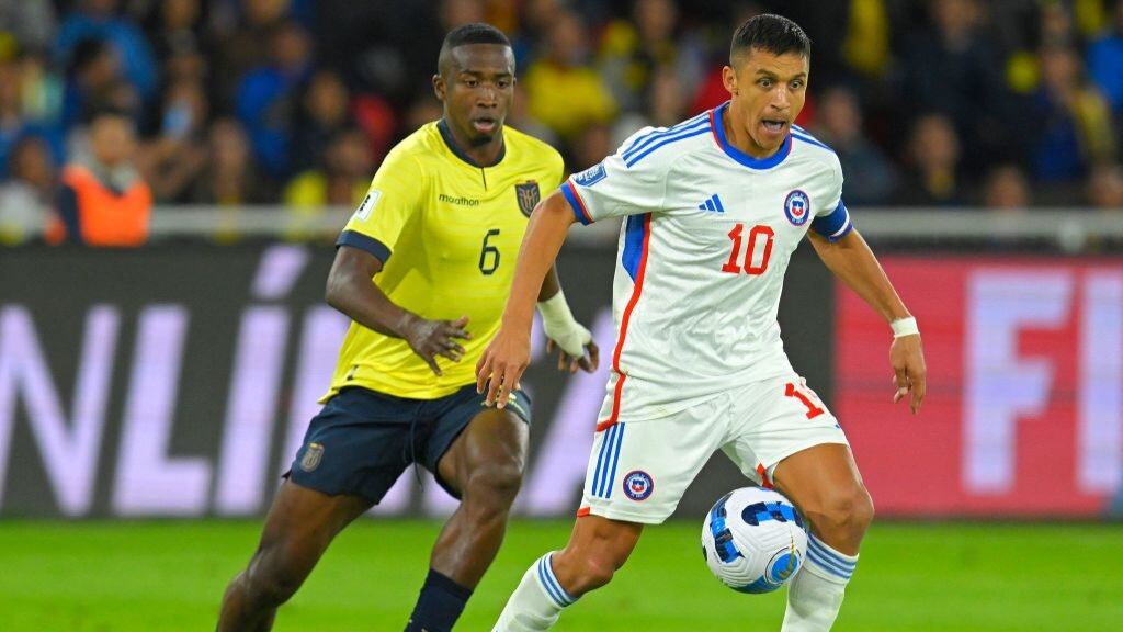 Danilo Díaz defiende a Alexis Sánchez: "Sigue siendo el único gran generador de juego"