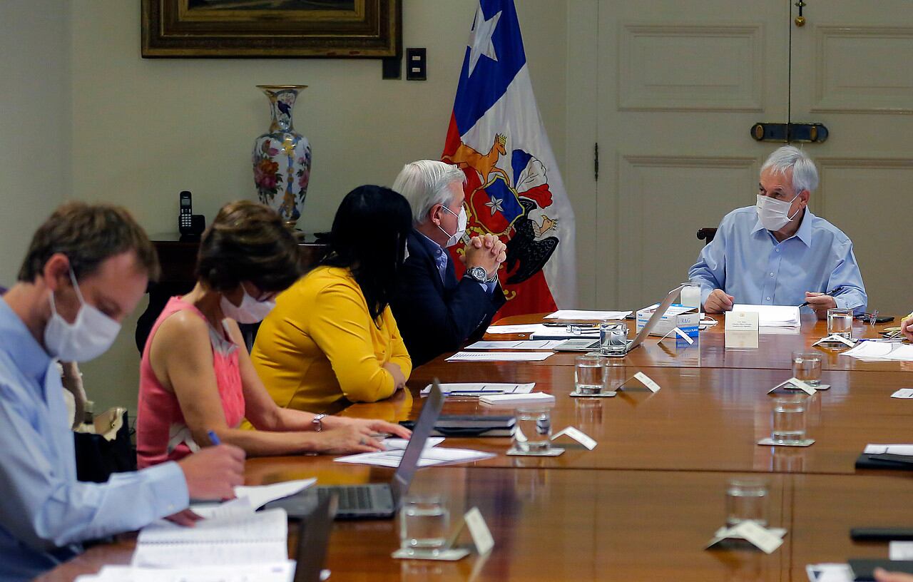 Comité de emergencia en La Moneda