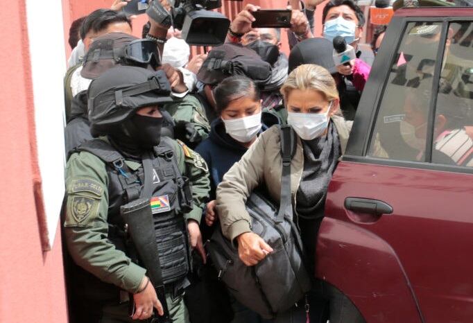 La detención de Jeanine Áñez en la ciudad de La Paz
