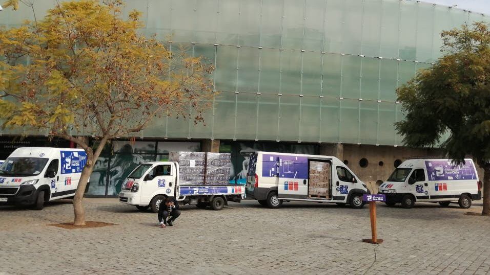 Cajas de programa Alimentos para Chile