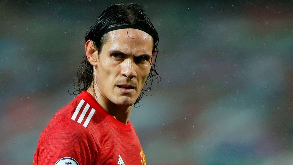 Manchester United's Uruguayan striker Edinson Cavani reacts during the English Premier League football match between Manchester United and Chelsea at Old Trafford in Manchester, north west England, on October 24, 2020. (Photo by PHIL NOBLE / POOL / AFP) / RESTRICTED TO EDITORIAL USE. No use with unauthorized audio, video, data, fixture lists, club/league logos or 'live' services. Online in-match use limited to 120 images. An additional 40 images may be used in extra time. No video emulation. Social media in-match use limited to 120 images. An additional 40 images may be used in extra time. No use in betting publications, games or single club/league/player publications. /  (Photo by PHIL NOBLE/POOL/AFP via Getty Images)