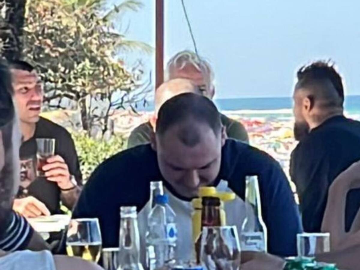 Gary Medel compartió con Arturo Vidal en su llegada a Río de Janeiro antes de sumarse a Vasco da Gama